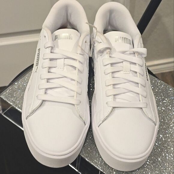 Puma Platform V3 Rose Embroidered Pop Up Sneakers - Picture 9 of 12